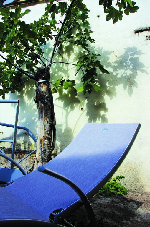 Le Petit St Lazare Apartment Autun ภายนอก รูปภาพ